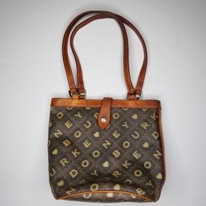 DOONEY & BURKE Crossword Seckio Bucket Bag